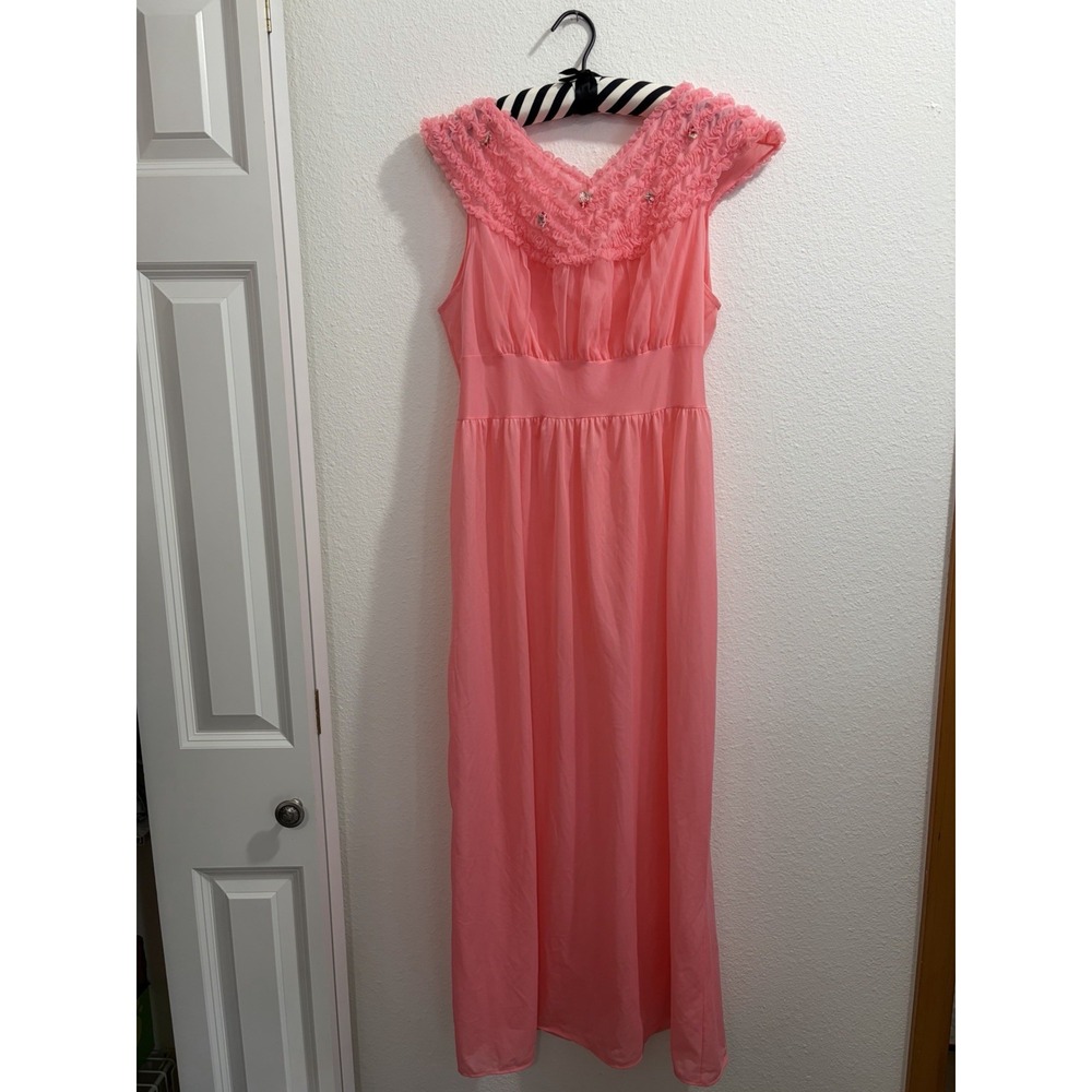Vintage Penneys Adonna Pink Sheer Chiffon Long Nightgown Floral  Ruffles Med-LRG